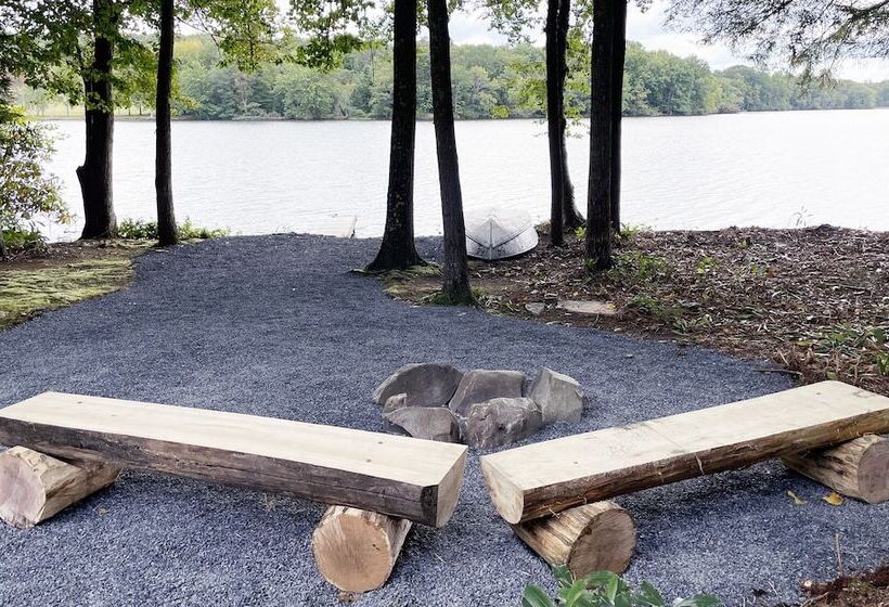Mountain Springs Lake Resort