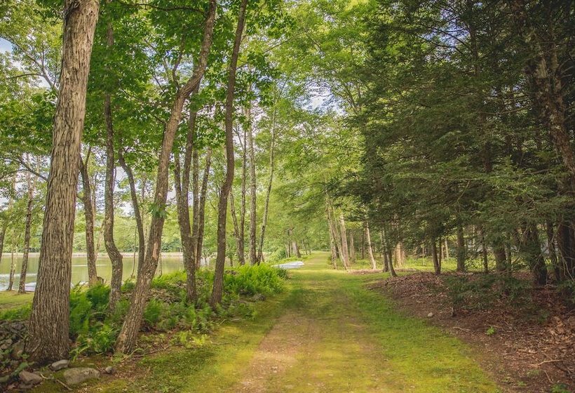 Mountain Springs Lake Resort