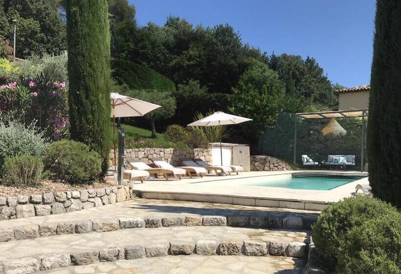 تختخواب و صبحانه Bastide Nomade   Guest House