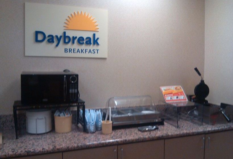 هتل Days Inn By Wyndham Birmingham Al