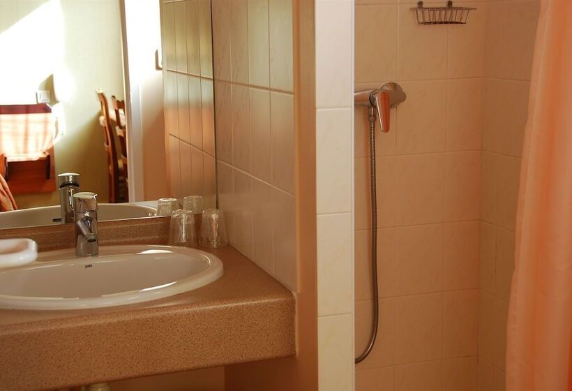 בית מלון כפרי Logis Hôtel Bellevue