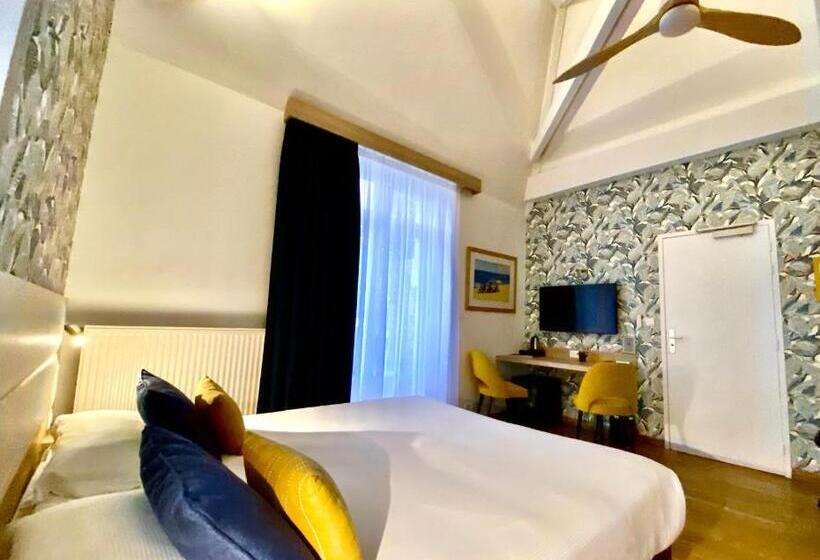 בית מלון כפרי Lutetia & Spa