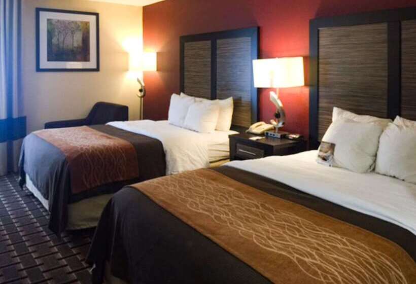 هتل Quality Inn Edmund Pettus Bridge Area
