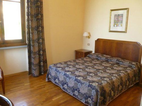 استراحتگاه Relais Hotel Villa Tavolese