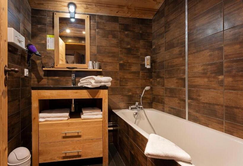 فندق Chalet Hôtel Du Mont Charvin & Spa