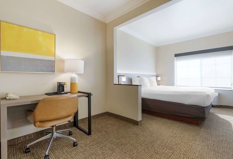 هتل Comfort Suites Oceanside Camp Pendleton Area
