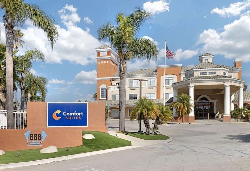 هتل Comfort Suites Oceanside Camp Pendleton Area