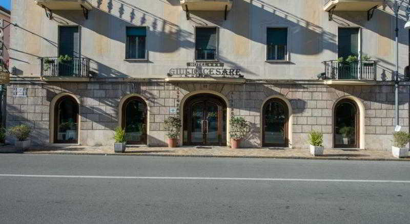 هتل Giulio Cesare