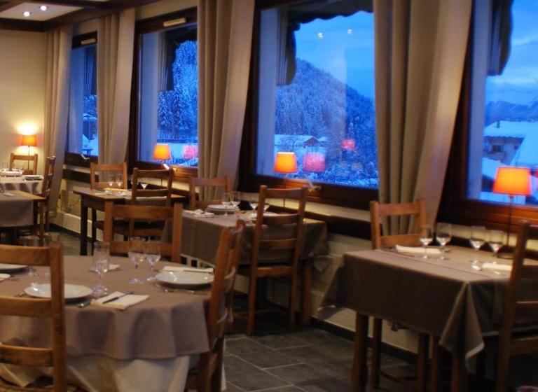 فندق Hôtel Les Glaïeuls