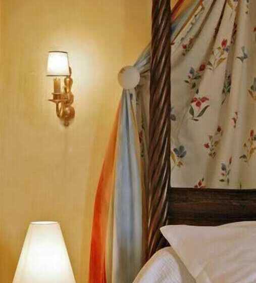 هتل Hostellerie Du Passeur   Hôtel & Restaurant   Climatisation Et Piscine Chauffée