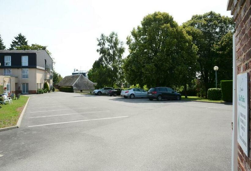 هتل Restaurant La Paix La Robe Et Le Palais