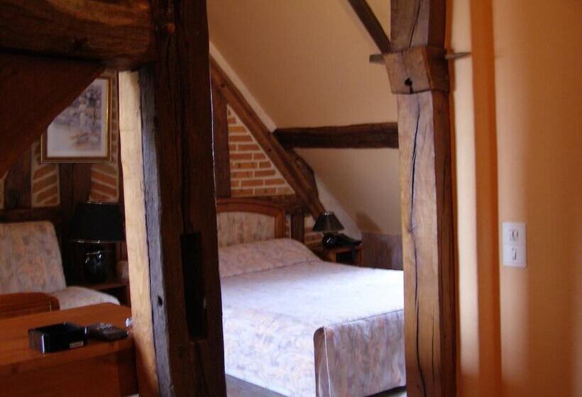 فندق Logis Auberge A La Tete De Lard