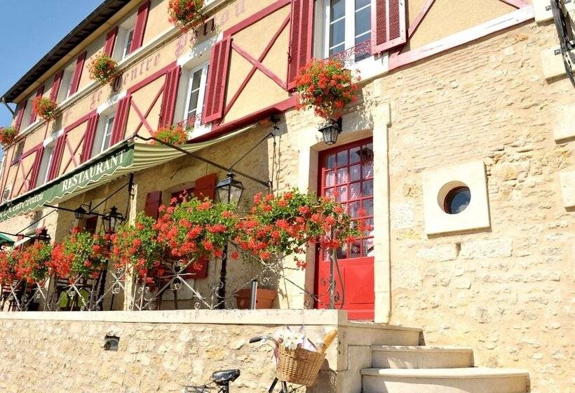فندق Logis Auberge Le Centre Poitou