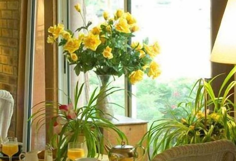 ホテル Logis Chez Bach