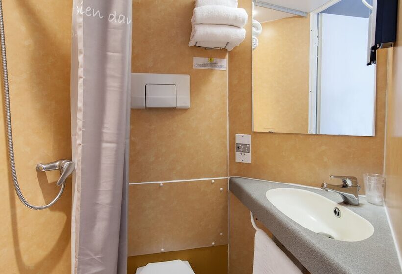 酒店 Logis Hôtel Restaurant Cazes Arazat