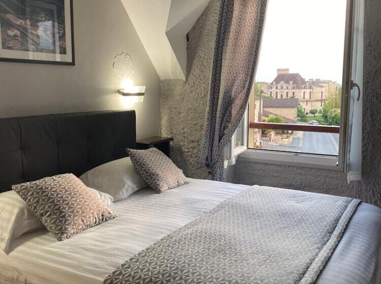 فندق Logis Hostellerie Des Ducs
