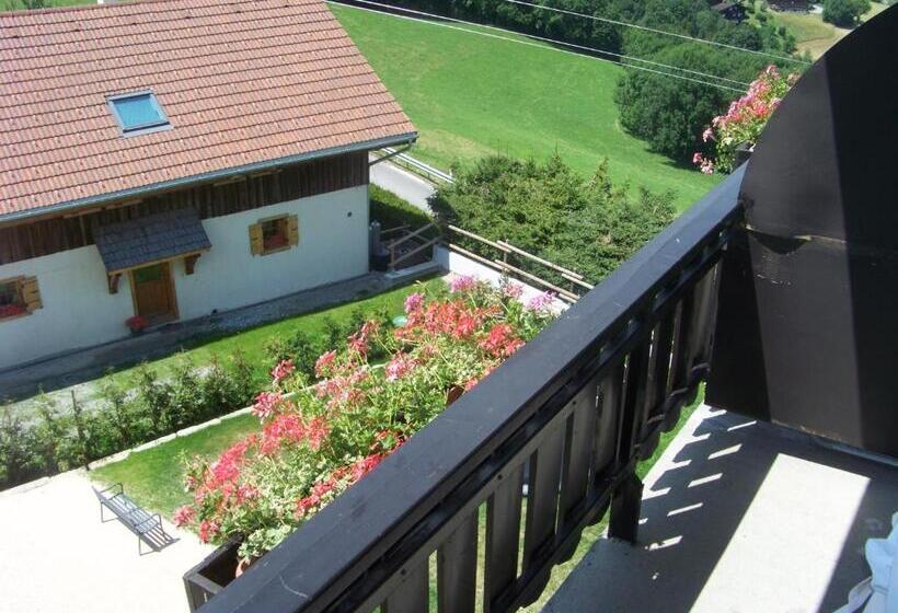 בית מלון כפרי Caprice Des Neiges