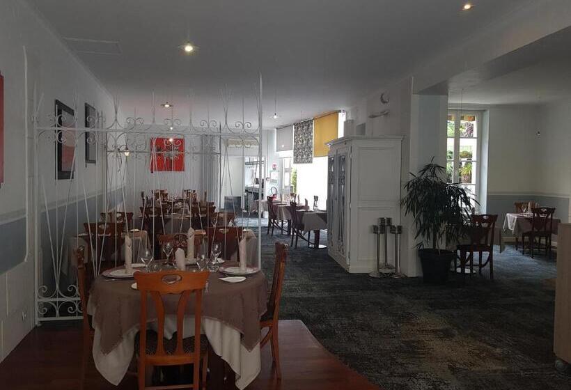 فندق Logis Hôtel Le Lion D Or
