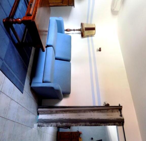 호텔 Logis Hôtel & Spa Le Saint Antoine