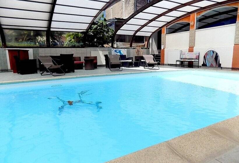 호텔 Logis Hôtel & Spa Le Saint Antoine