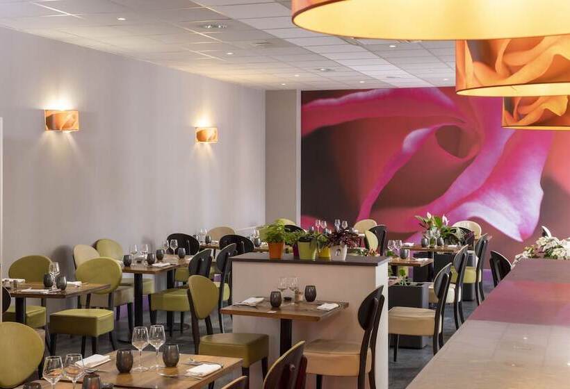 호텔 Logis Hôtel Restaurant Le Fontarabie