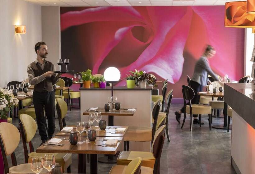 호텔 Logis Hôtel Restaurant Le Fontarabie