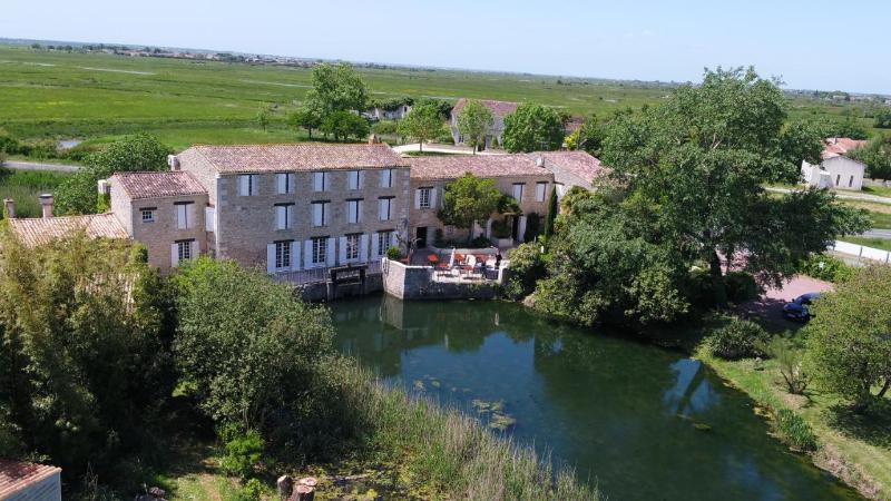 酒店 Logis Hôtel Le Moulin De Chalons
