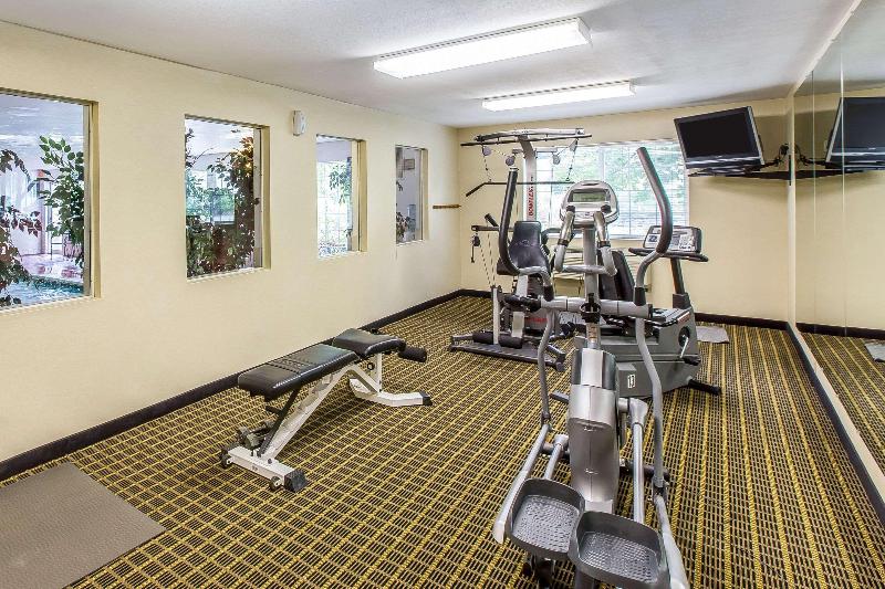 בית מלון כפרי Quality Inn & Suites On The River