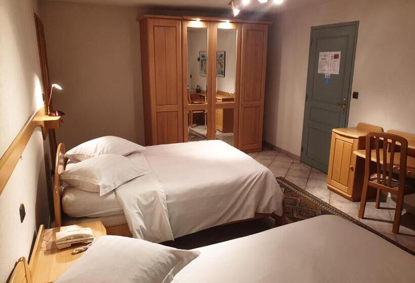 Logis Hotel Restaurant Le Faudé