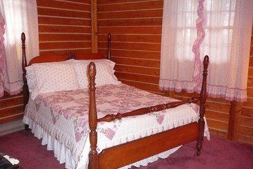 Browns_log_cabin