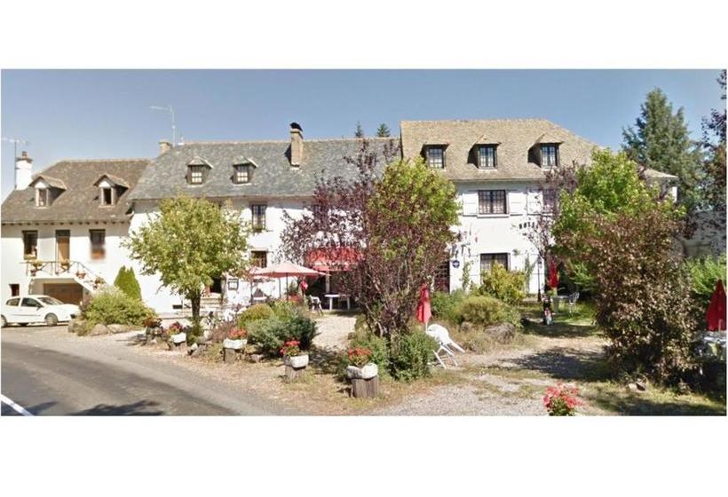 Отель Auberge De Pont La Vieille