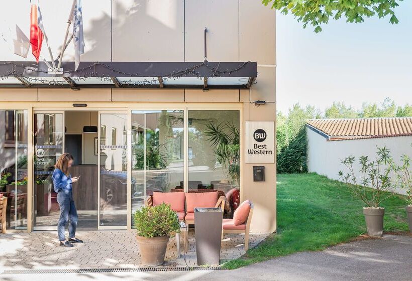 בית מלון כפרי Best Western Hôtel Des Barolles   Lyon Sud