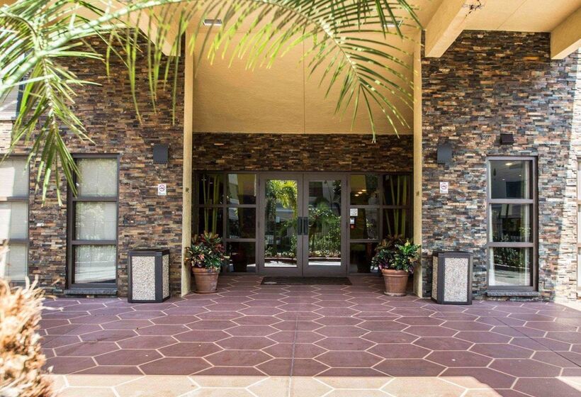 호텔 Comfort Inn & Suites Lantana   West Palm Beach South