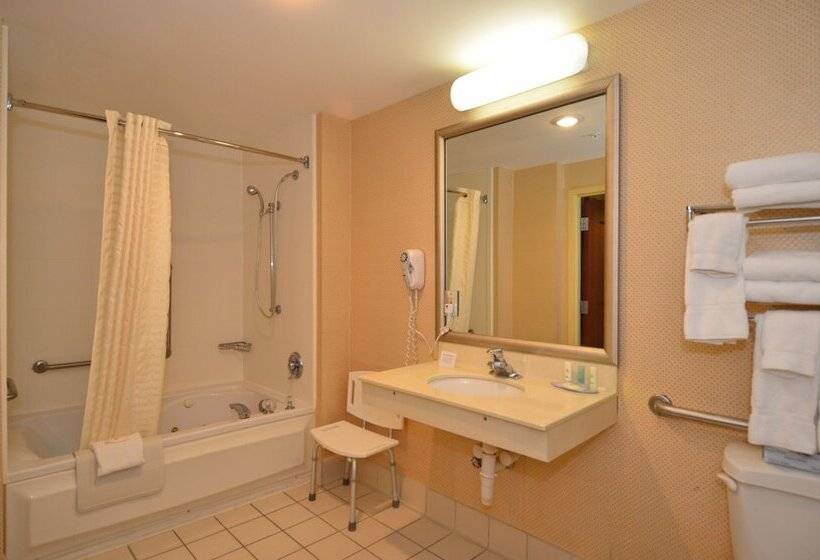 호텔 Comfort Inn & Suites Lantana   West Palm Beach South