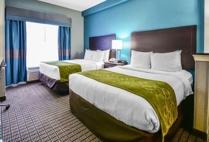 فندق Comfort Suites Tampa  Brandon