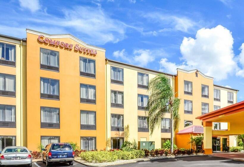فندق Comfort Suites Tampa  Brandon