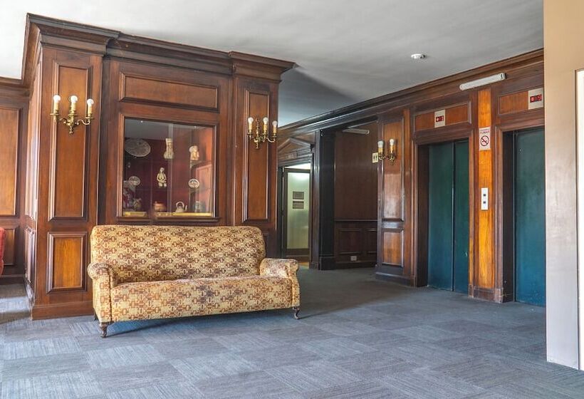 هتل Constitución Palace