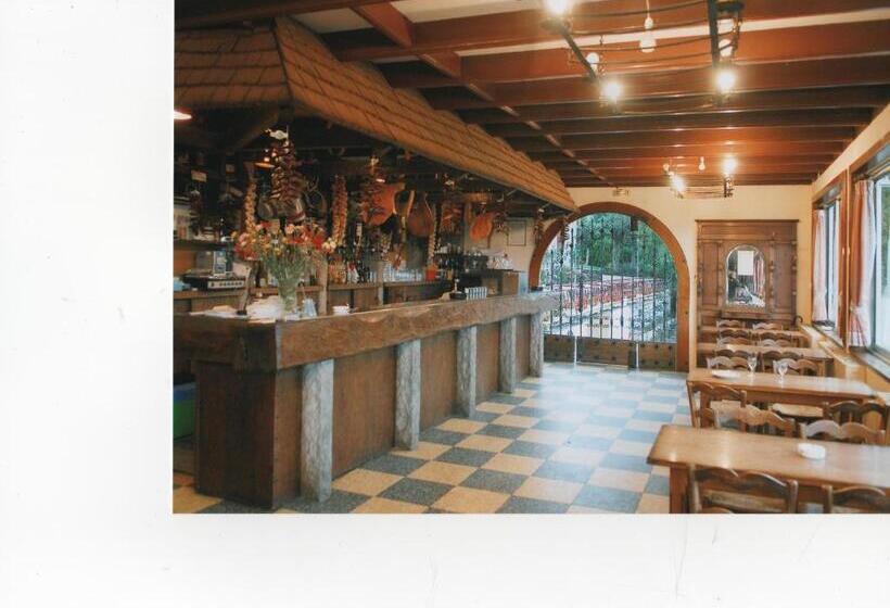 ホテル Hôtel Et Restaurant Du Col Osquich