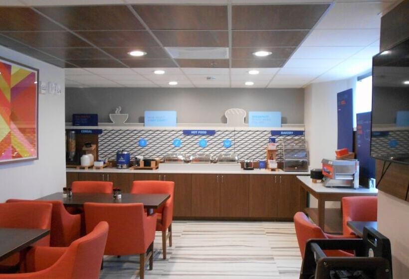 هتل Holiday Inn Express St Augustine Dtwn Historic, An Ihg