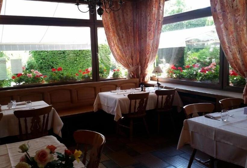 ホテル Hostellerie Reeb