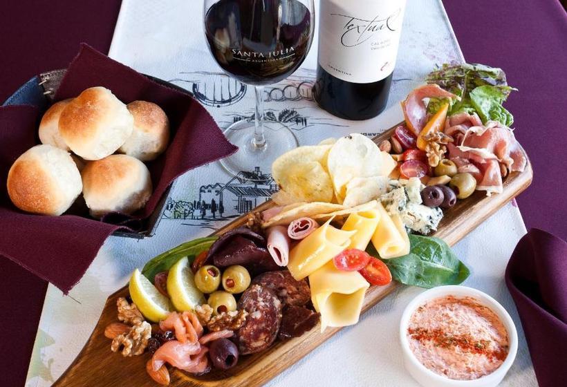 هتل Hosteria Cumbres Blancas