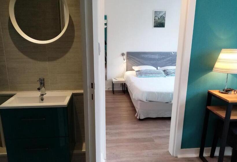 ホテル Hôtel Du Port Et De L Aven