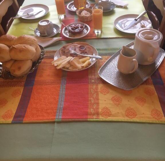 Le Chalet   Hotel Restaurant