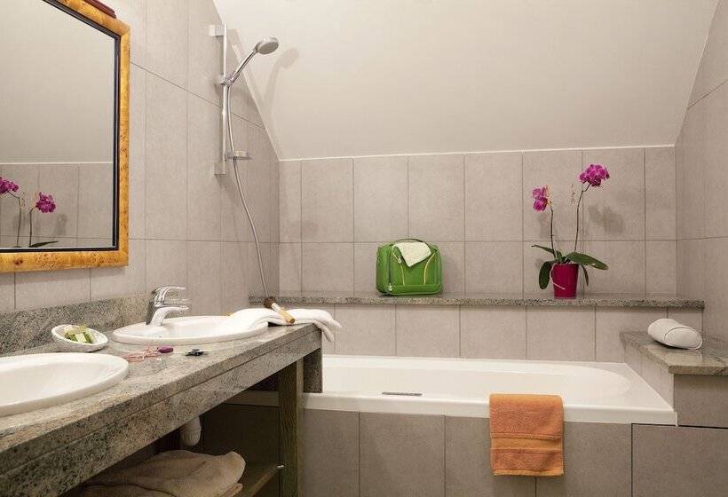 호텔 Logis Hôtel ô En Couleur