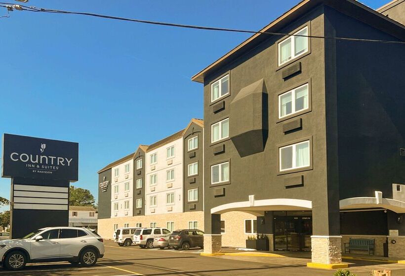 هتل Country Inn & Suites By Radisson Rehoboth Beach   Dewey