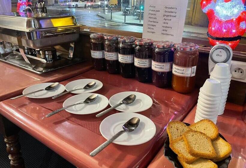 호텔 Terminus  Pizzeria Pizz A Gogo  Salle De Sport  Face A La Gare