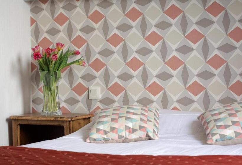 Отель The Originals Boutique, Hôtel Le George, Loches