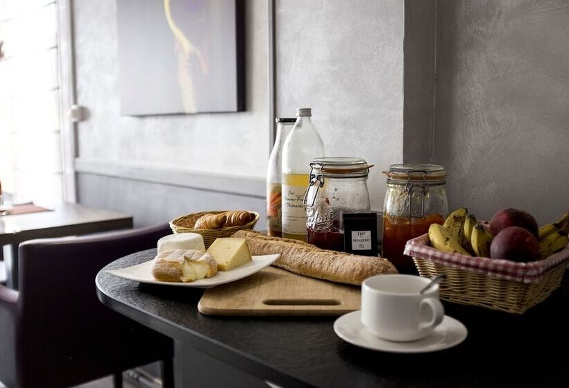 Logis Hotel & Restaurant La Paix