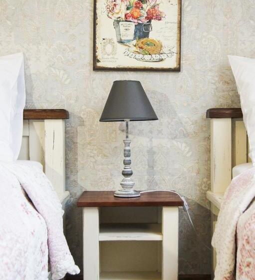 ベッドアンドブレックファースト Kalvin Restaurant & Pension