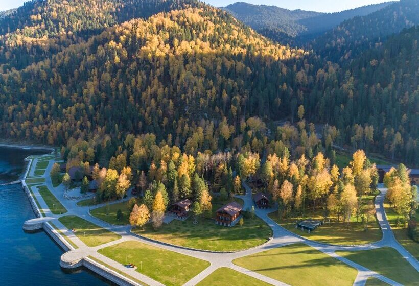 منتجع Altay Village Teletskoe